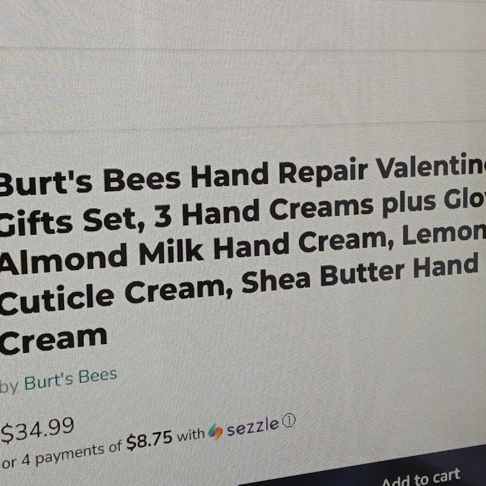 Burt's Bees Hand Repair Kit- 3 hand creams plus gloves NEW - Picture 7 of 7